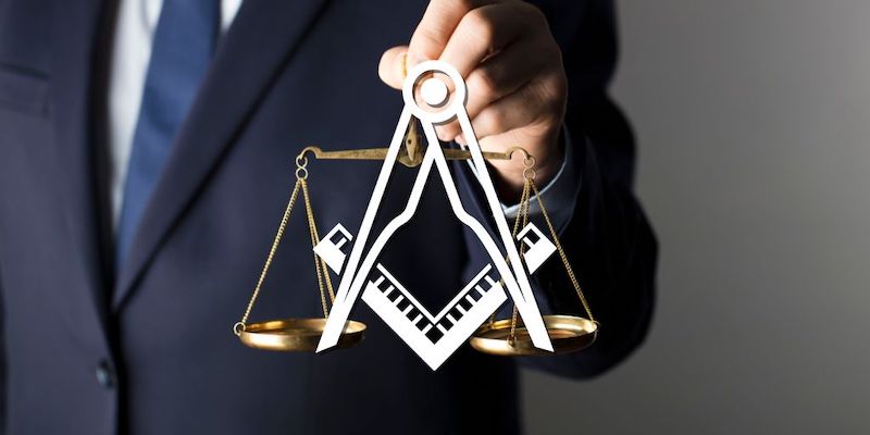Can a Lawyer Become a Freemason